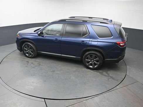 Used 2023 Honda Pilot Sport image 38