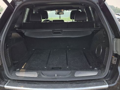 Used 2014 Jeep Grand Cherokee Limited AWD/4WD image 5