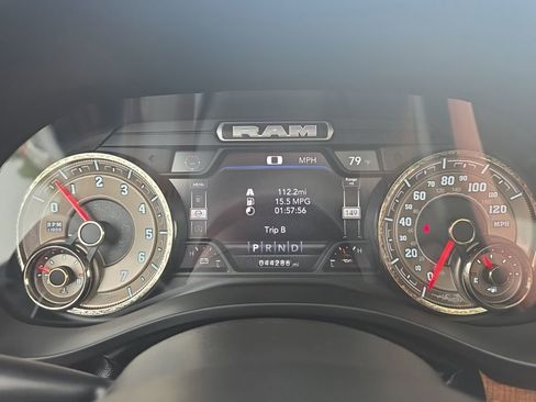 Used 2022 RAM 1500 Limited w/ Body Color Bumper Group AWD/4WD image 35