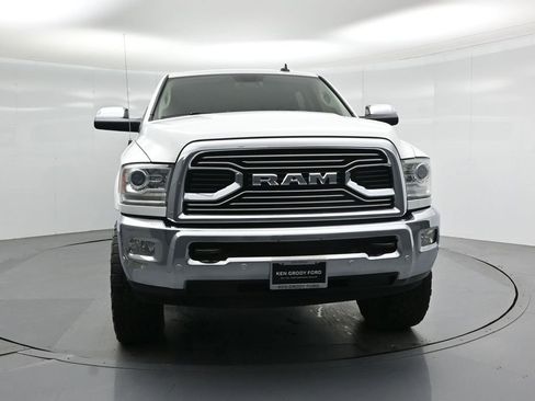 Used 2017 RAM 2500 Longhorn image 18