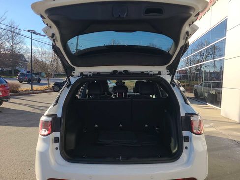 New 2024 Jeep Compass Trailhawk w/ Sun and Sound Group image 9