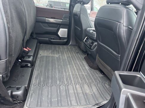 Used 2022 Ford F150 Lariat w/ Equipment Group 502A High image 32