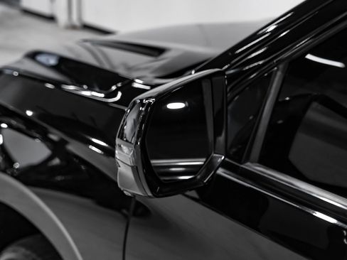 Used 2021 Cadillac Escalade Sport Platinum AWD/4WD image 40