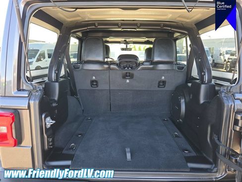 Used 2020 Jeep Wrangler Unlimited Rubicon AWD/4WD image 11