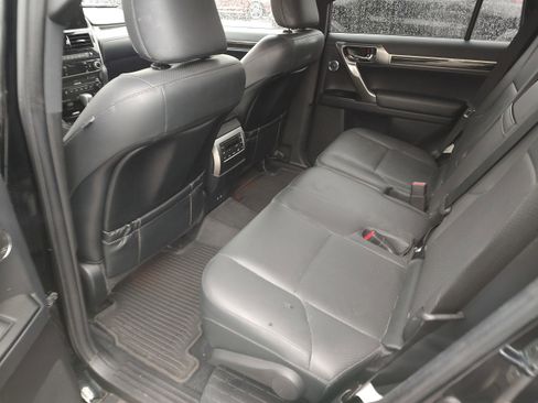 Used 2022 Lexus GX 460 Luxury w/ Accessory Package AWD/4WD image 7