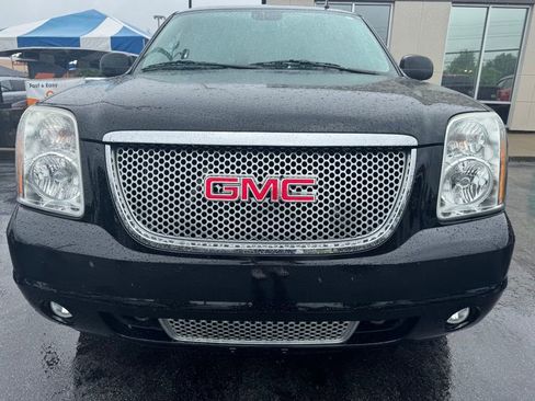 Used 2013 GMC Yukon XL Denali AWD/4WD image 8