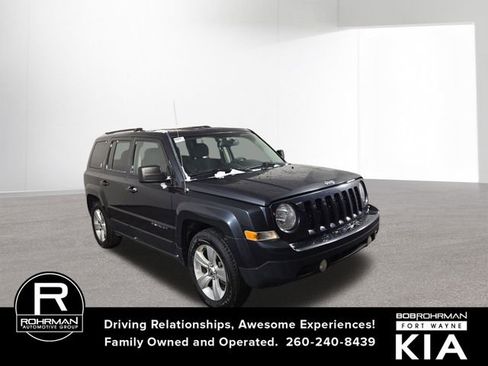 Used 2015 Jeep Patriot Latitude image 5