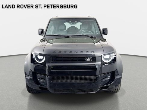 Used 2026 Land Rover Defender 110 X-Dynamic SE AWD/4WD image 2