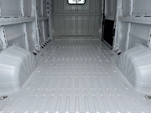 New 2026 RAM ProMaster 2500 w/ Quick Order Package 22H SLT+ image 19