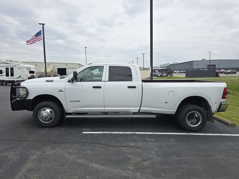 Used 2020 RAM 3500 Tradesman AWD/4WD image 11