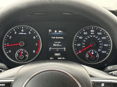 Used 2023 Kia K5 LXS image 32