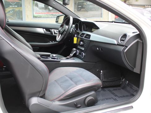 Used 2015 Mercedes-Benz C 250 Coupe w/ Sport Package image 13