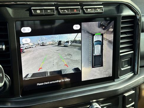 Used 2024 Ford F350 Lariat w/ Lariat Ultimate Package image 25