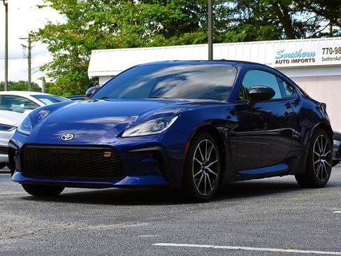 Used 2022 Toyota GR86 w/ ALL Weather Mat Package (TMS) RWD image 10