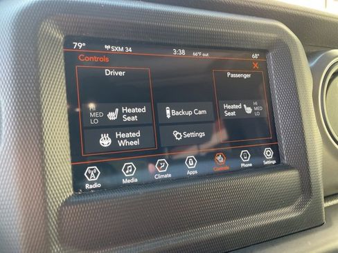 Certified 2021 Jeep Wrangler Willys image 4
