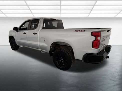 Used 2019 Chevrolet Silverado 1500 Custom Trail Boss w/ Custom Convenience Package image 6