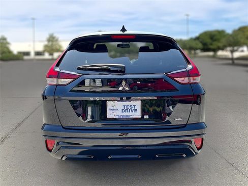 New 2026 Mitsubishi Eclipse Cross SEL image 6