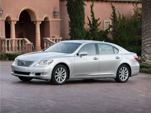 Used 2010 Lexus LS 460 L RWD image 1