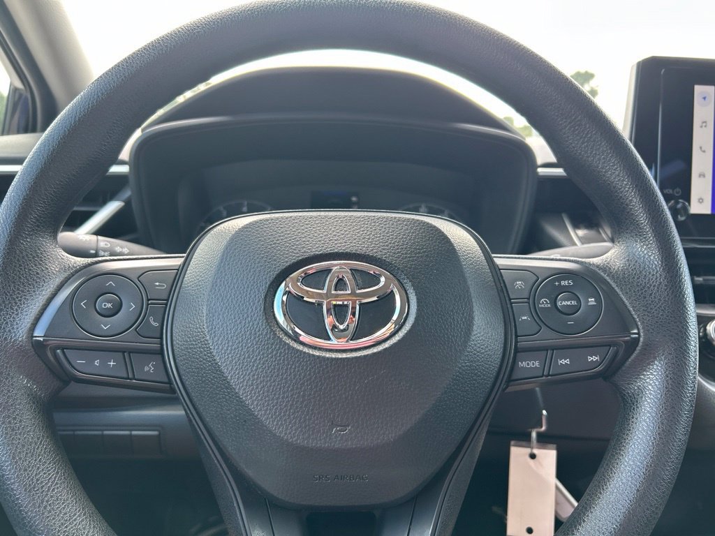 Used 2024 Toyota Corolla LE FWD image 22