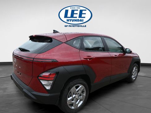 Used 2026 Hyundai Kona SE FWD image 3
