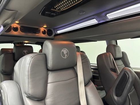 Used 2022 Chevrolet Express 2500 Extended w/ Enhanced Convenience Package RWD image 42