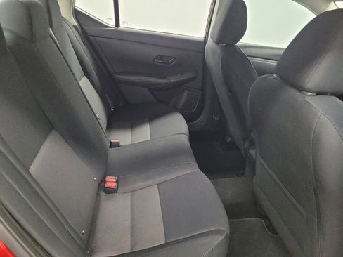 Used 2024 Nissan Sentra SV FWD image 19