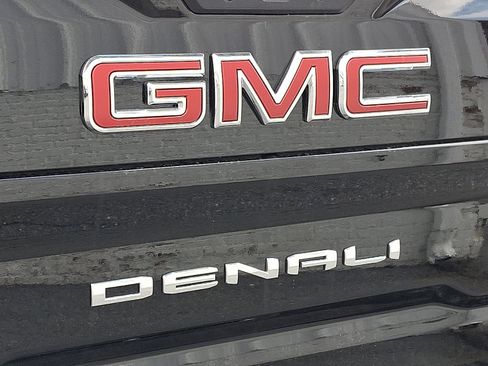 New 2026 GMC Sierra 2500 Denali w/ Denali Reserve Package image 12