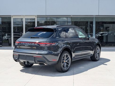 New 2026 Porsche Macan image 9