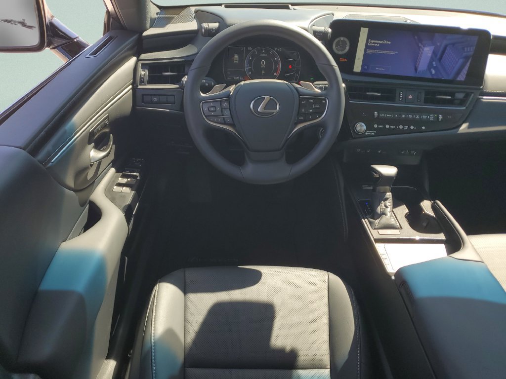 Used 2025 Lexus ES 350 w/ Premium Package FWD image 13