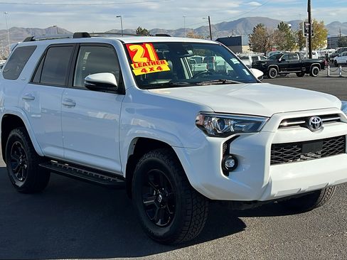 Used 2021 Toyota 4Runner SR5 Premium w/ Moonroof Package image 3