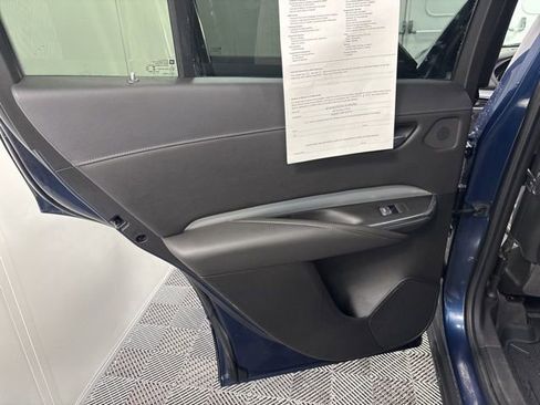 Used 2019 Cadillac XT4 Premium Luxury w/ Enhanced Visibility Package image 13