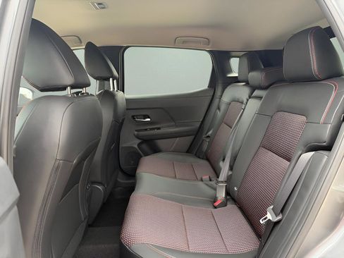 New 2026 Nissan Kicks SR w/ Cold Weather Package image 11