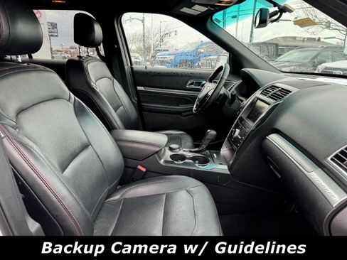 Used 2016 Ford Explorer Sport image 4