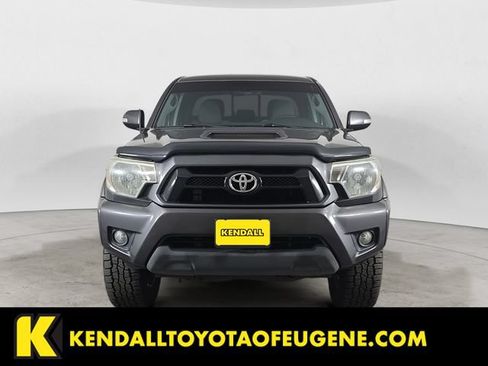 Used 2014 Toyota Tacoma 4x4 Double Cab w/ TRD Sport Package image 2