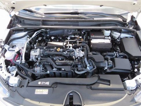 Used 2024 Toyota Corolla SE image 33