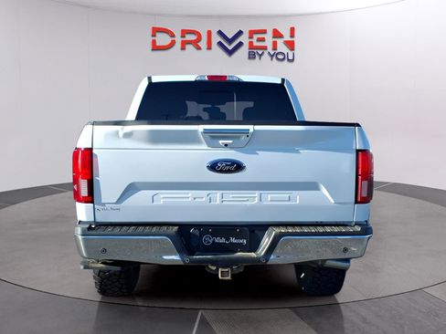 Used 2018 Ford F150 Lariat w/ Equipment Group 502A Luxury image 4