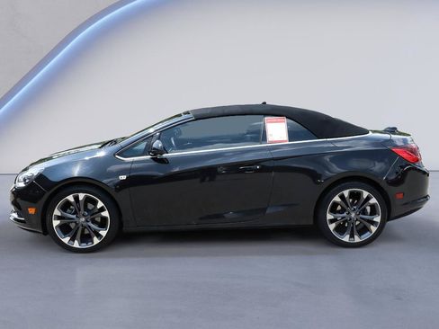 Used 2018 Buick Cascada Premium FWD image 3