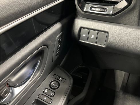 New 2025 Honda Pilot Touring image 21