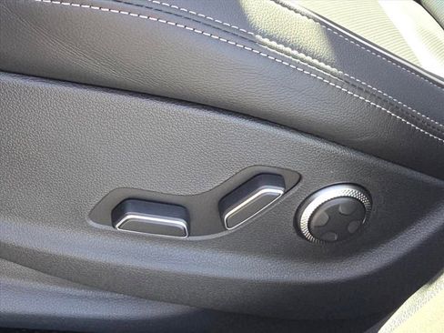 New 2026 Genesis GV70 2.5T Advanced image 3