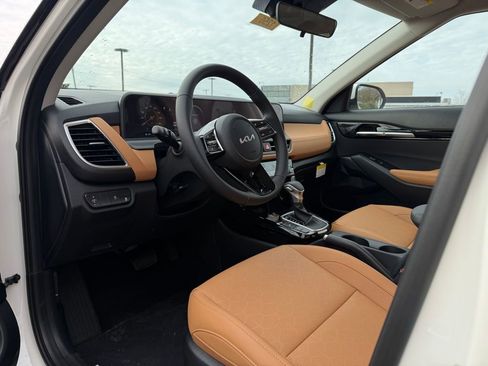 New 2026 Kia Seltos EX image 10