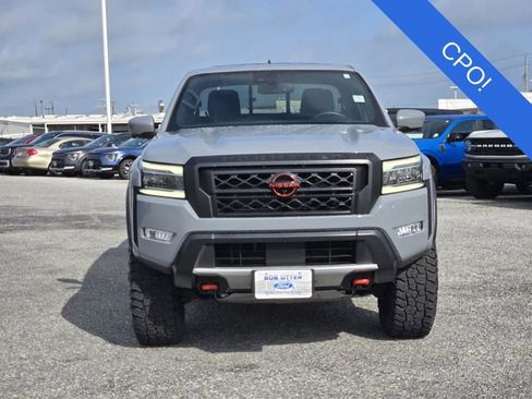 Used 2022 Nissan Frontier PRO-4X w/ Pro-4X Premium Package AWD/4WD image 2