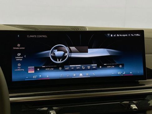 New 2026 BMW X6 xDrive40i w/ Climate Comfort Package image 16