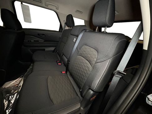 New 2026 Nissan Pathfinder SV image 13