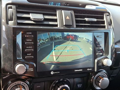 Used 2024 Toyota 4Runner TRD Off-Road Premium image 19