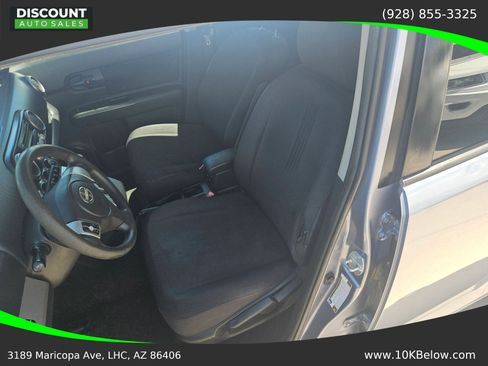 Used 2009 Scion xB FWD image 12