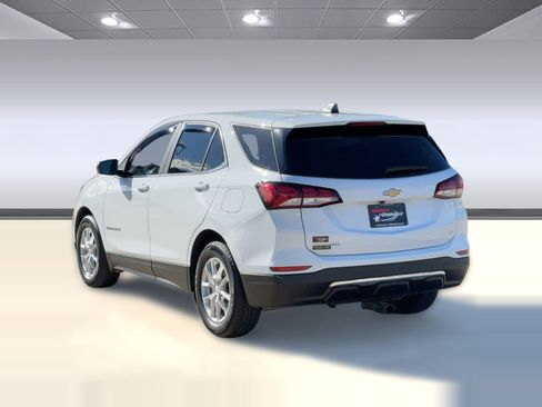 Used 2022 Chevrolet Equinox LT image 3