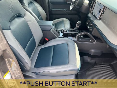 Certified 2024 Ford Bronco Outer Banks w/ Sasquatch Package AWD/4WD image 15