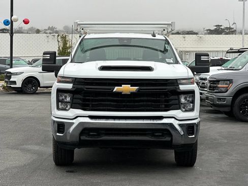 Used 2024 Chevrolet Silverado 2500 W/T w/ WT Convenience Package AWD/4WD image 9
