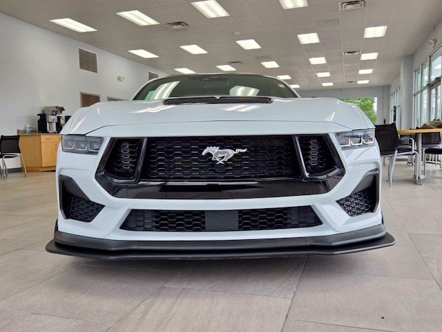 Used 2024 Ford Mustang GT Premium RWD image 3