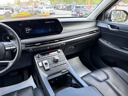 Used 2024 Hyundai Palisade Limited AWD/4WD image 22